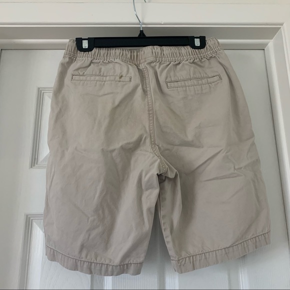 Old Navy Khaki Shorts - Picture 2 of 5